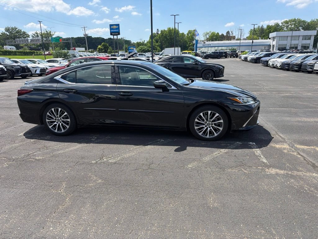 Certified 2021 Lexus ES 350 w/ Premium Package FWD image 33