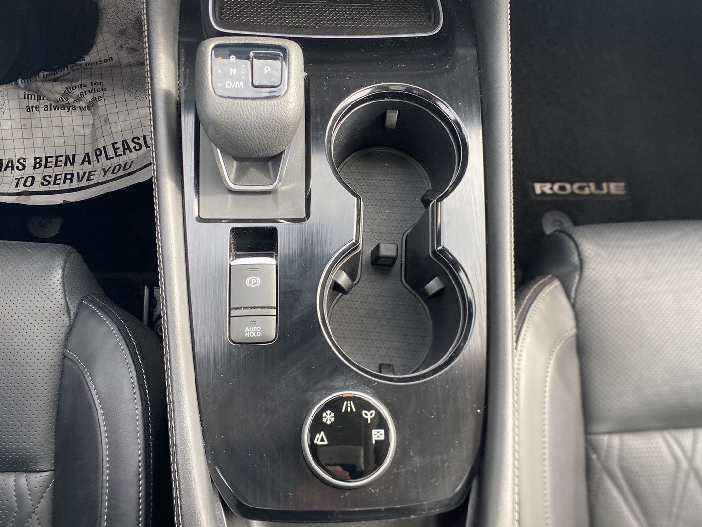 Used 2023 Nissan Rogue Platinum w/ Platinum Premium Package image 34