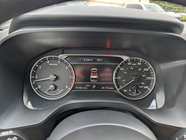 Used 2024 Nissan Rogue SV AWD/4WD image 19