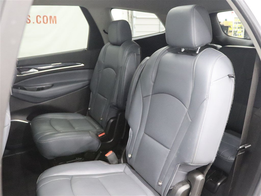 Used 2021 Buick Enclave Premium w/ Sun and Sites Package AWD/4WD image 18