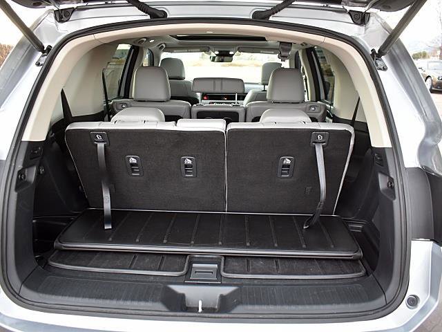 Used 2024 Honda Pilot Touring image 8