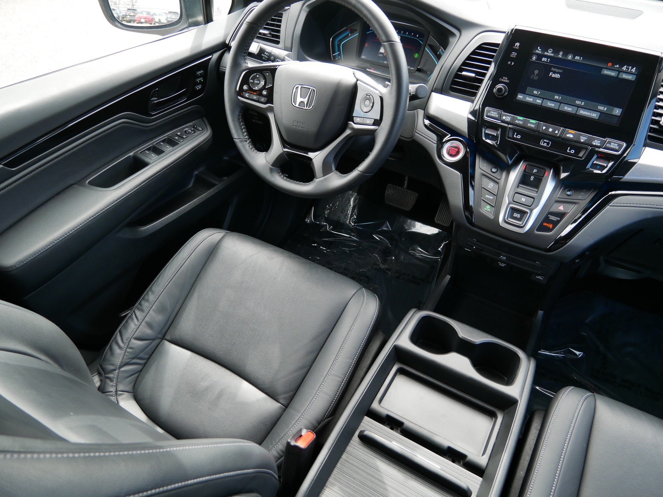 Used 2024 Honda Odyssey Touring image 9