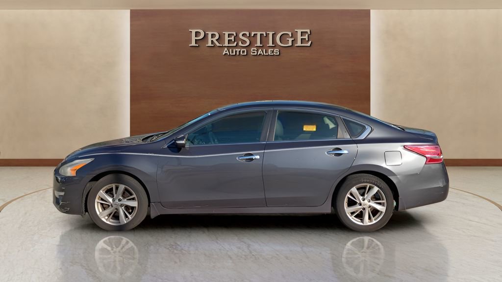 Used 2013 Nissan Altima 2.5 SL w/ 2.5 Moonroof Pkg image 4