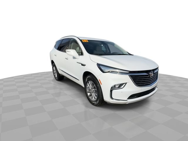 Certified 2023 Buick Enclave Essence image 2