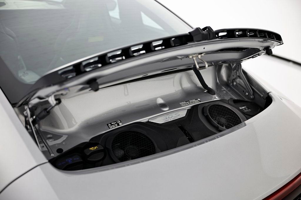 Certified 2025 Porsche 911 Carrera S RWD image 32