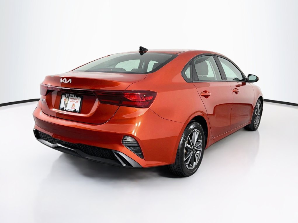 Used 2022 Kia Forte LXS FWD image 10