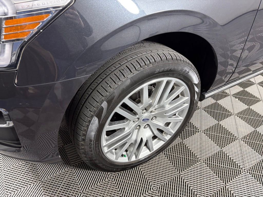 Certified 2024 Ford Expedition Max Limited image 10