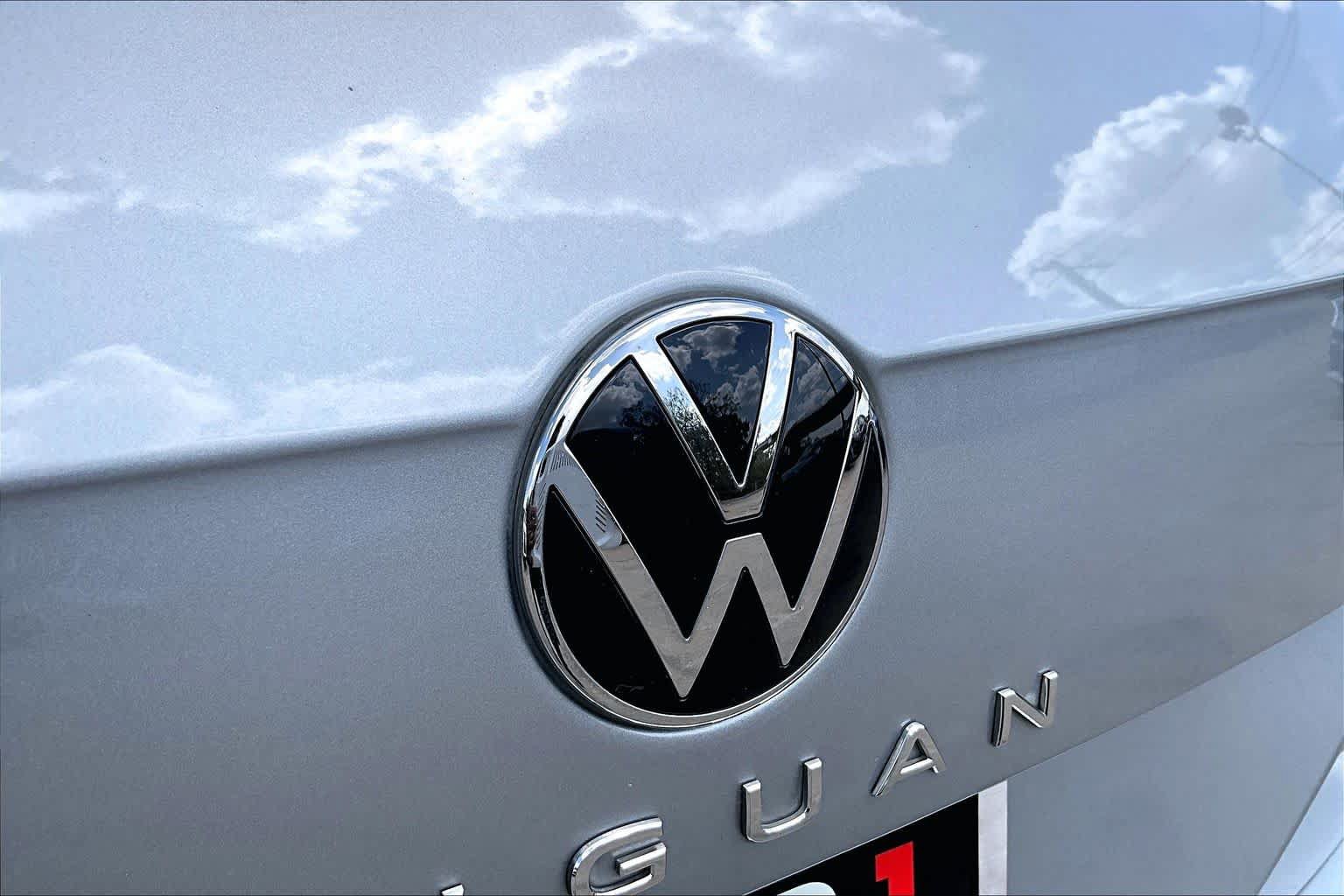 Used 2022 Volkswagen Tiguan S FWD image 30