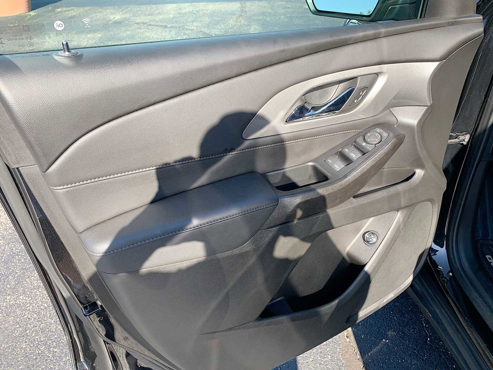 Certified 2023 Chevrolet Traverse LT w/ LPO, Floor Liner Package AWD/4WD image 21
