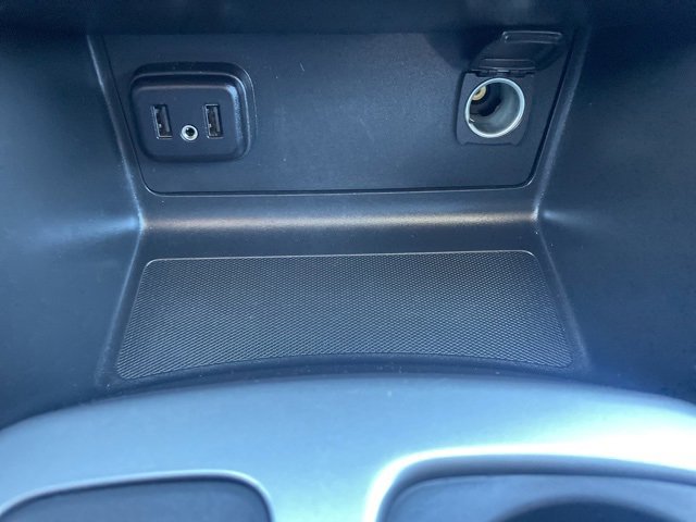 Used 2022 Chevrolet Colorado LT w/ Safety Package image 31