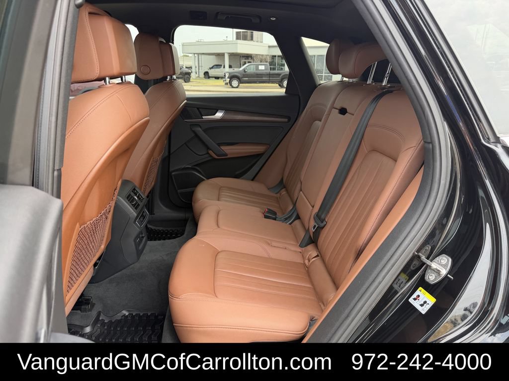 Used 2021 Audi Q5 2.0T Premium Plus w/ Premium Plus Package AWD/4WD image 32