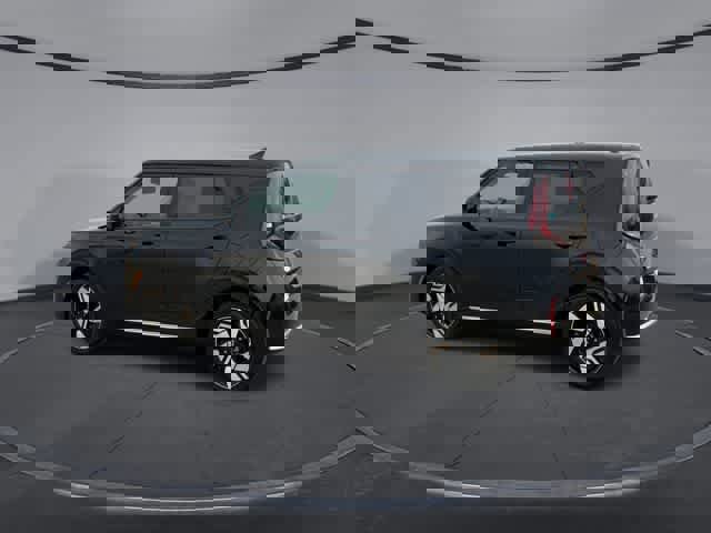 Used 2025 Kia Soul GT-Line image 6