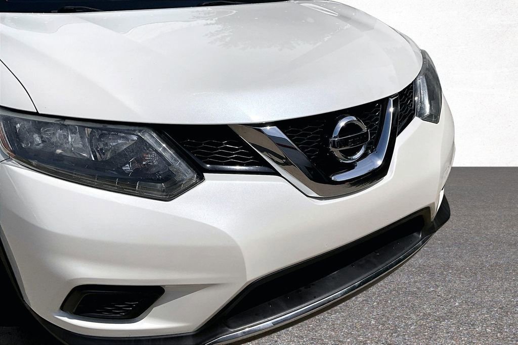 Used 2015 Nissan Rogue SV FWD image 33