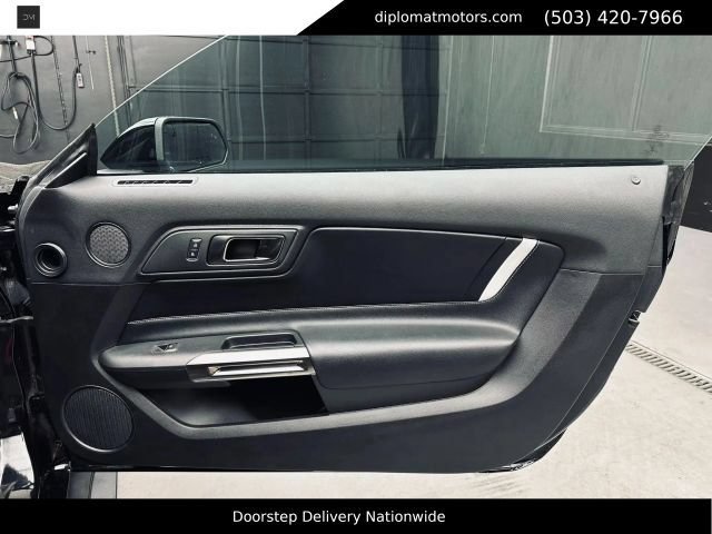Used 2022 Ford Mustang Shelby GT500 w/ Technology Package RWD image 24