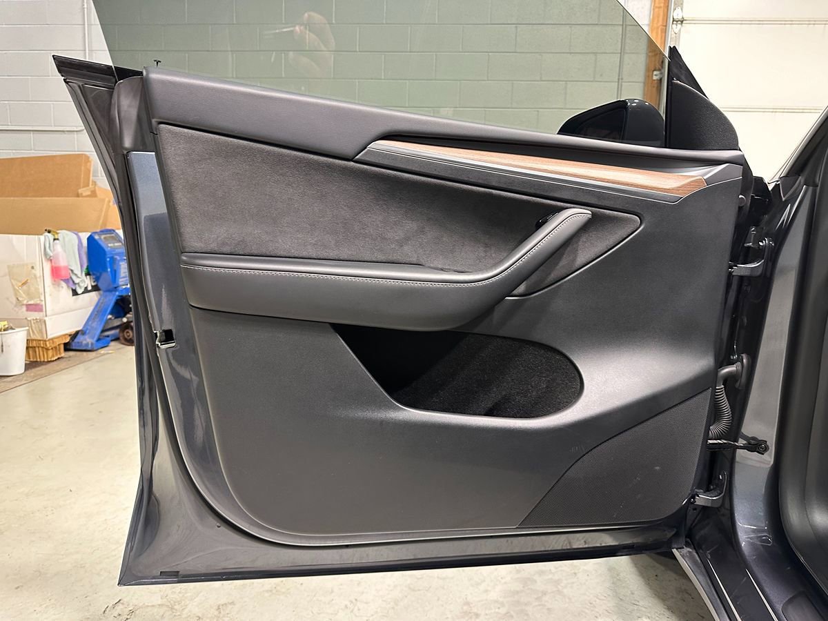 Used 2023 Tesla Model Y Performance AWD/4WD image 22