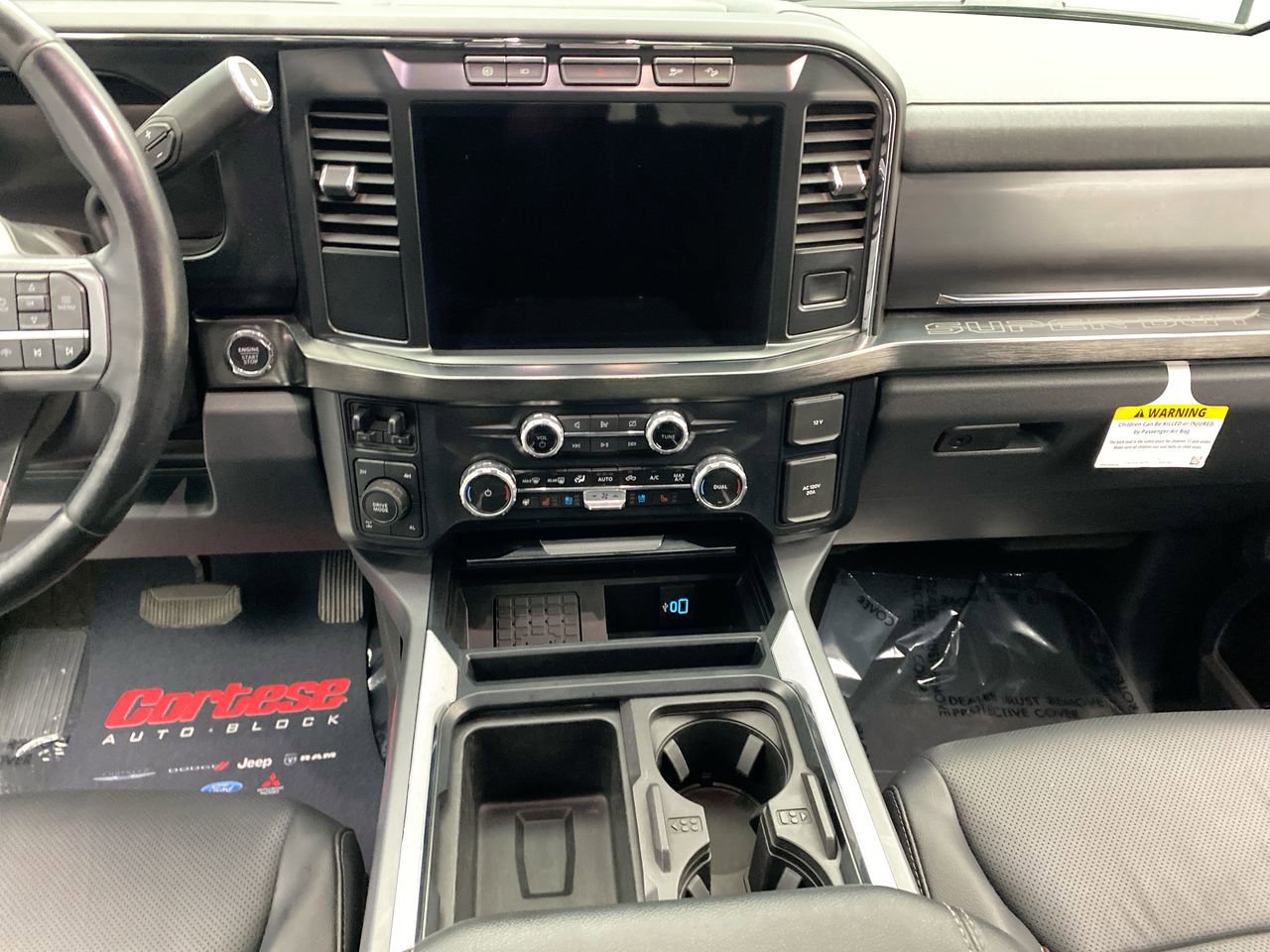 Used 2024 Ford F350 Lariat w/ Sport Appearance Package AWD/4WD image 21