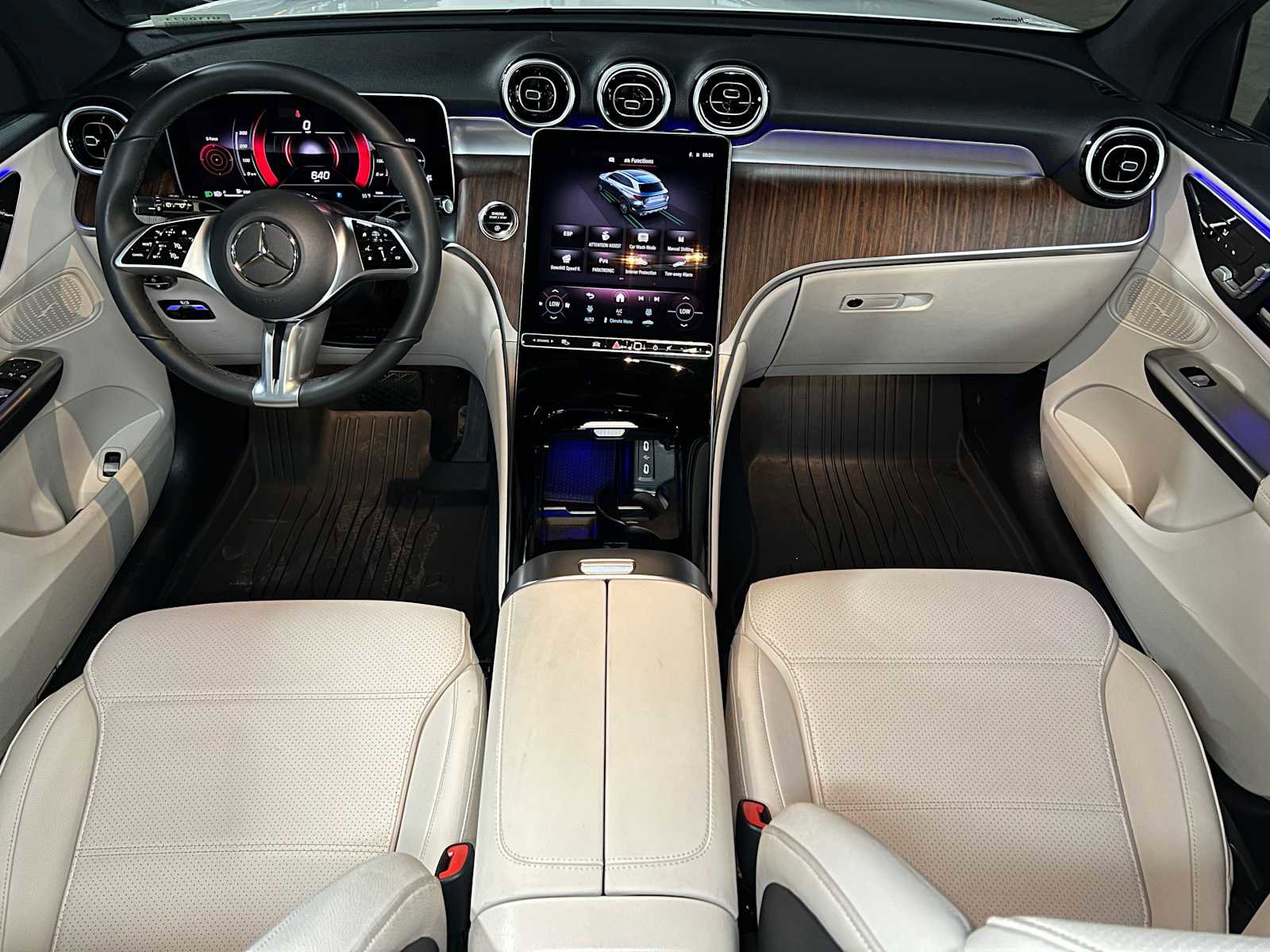 Certified 2026 Mercedes-Benz GLC 300 4MATIC image 42