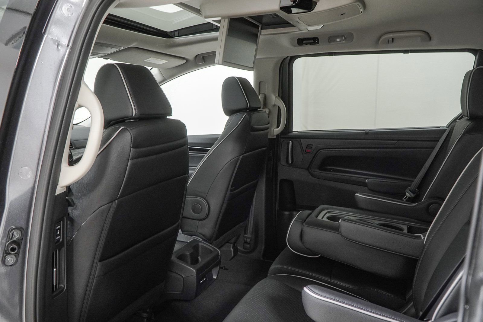New 2026 Honda Odyssey Elite image 50
