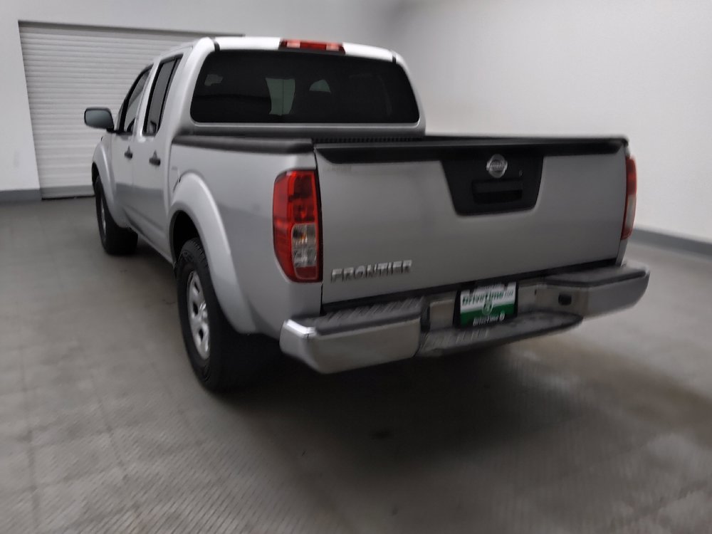 Used 2016 Nissan Frontier S RWD image 6