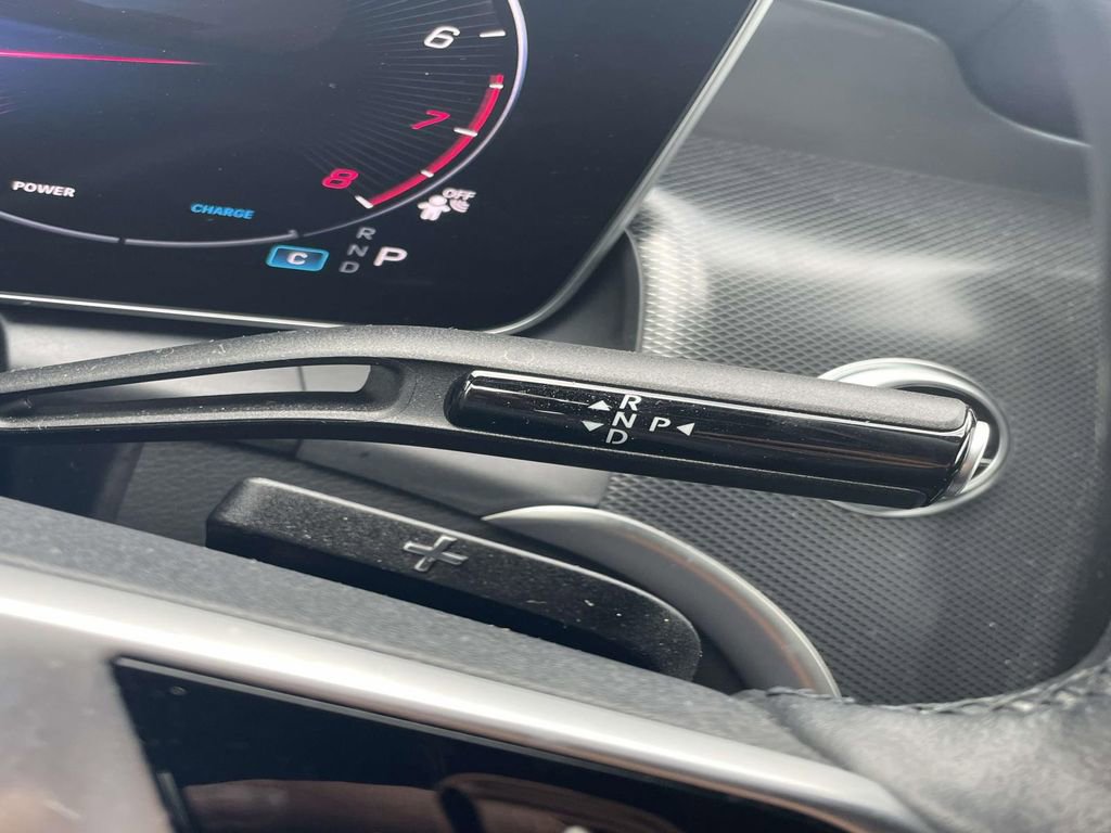 Used 2024 Mercedes-Benz GLC 300 image 22