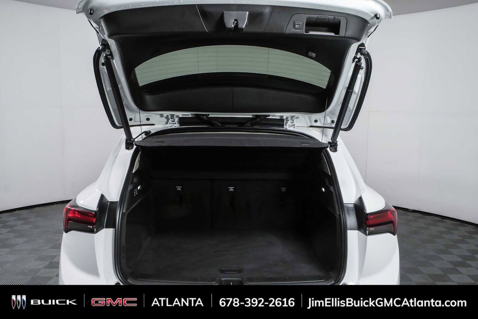Used 2023 Buick Envision Essence w/ Sport Touring Package AWD/4WD image 30