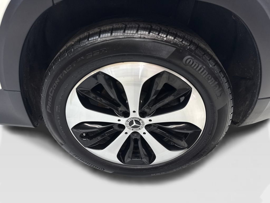 Used 2025 Mercedes-Benz GLB 250 w/ Exclusive Package image 83