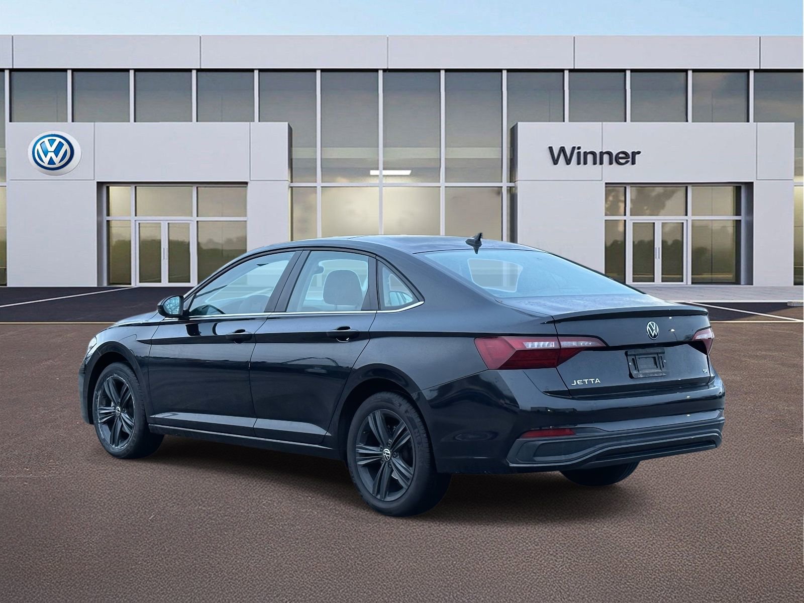 Used 2024 Volkswagen Jetta SE w/ Panoramic Sunroof Package image 2