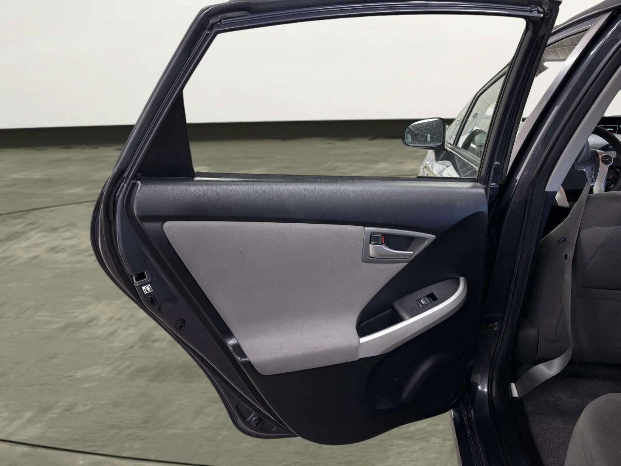 Used 2013 Toyota Prius Three w/ Solar Roof Pkg FWD image 15