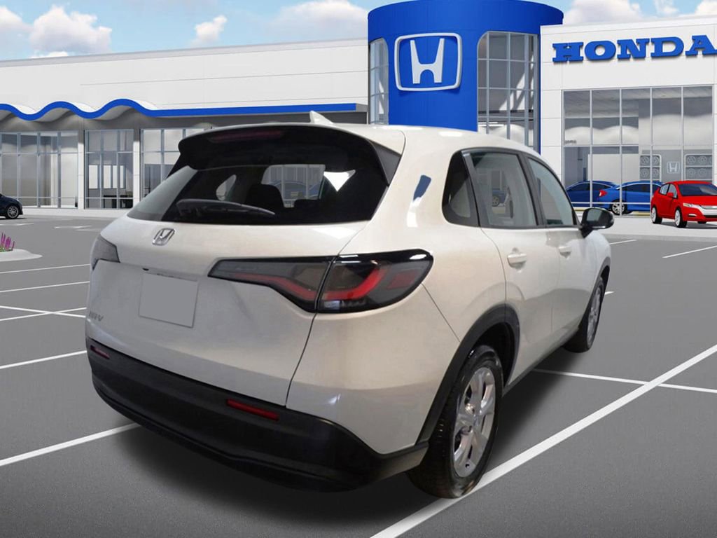 Used 2025 Honda HR-V LX image 9