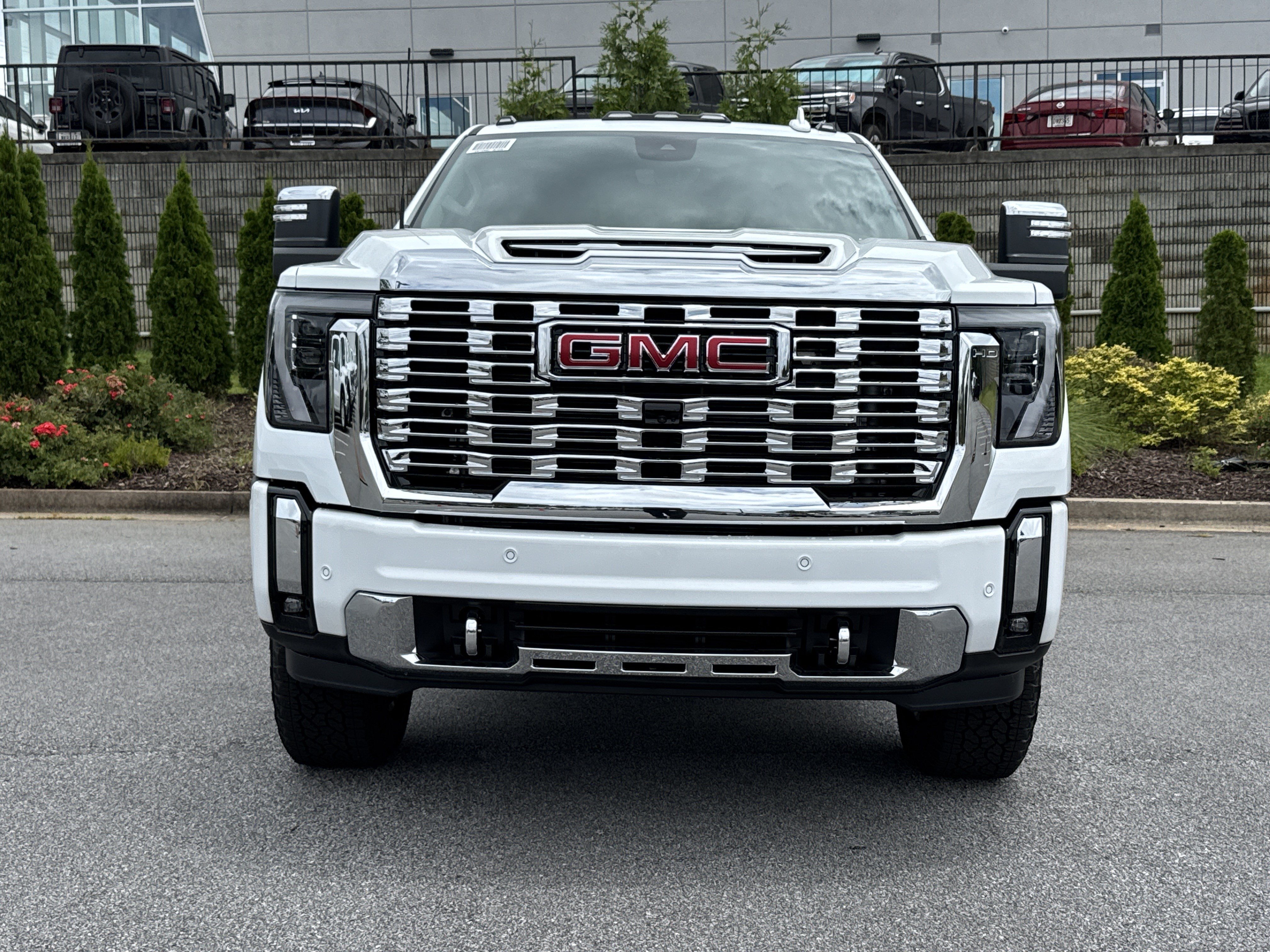 New 2026 GMC Sierra 2500 Denali w/ Denali Reserve Package AWD/4WD image 5