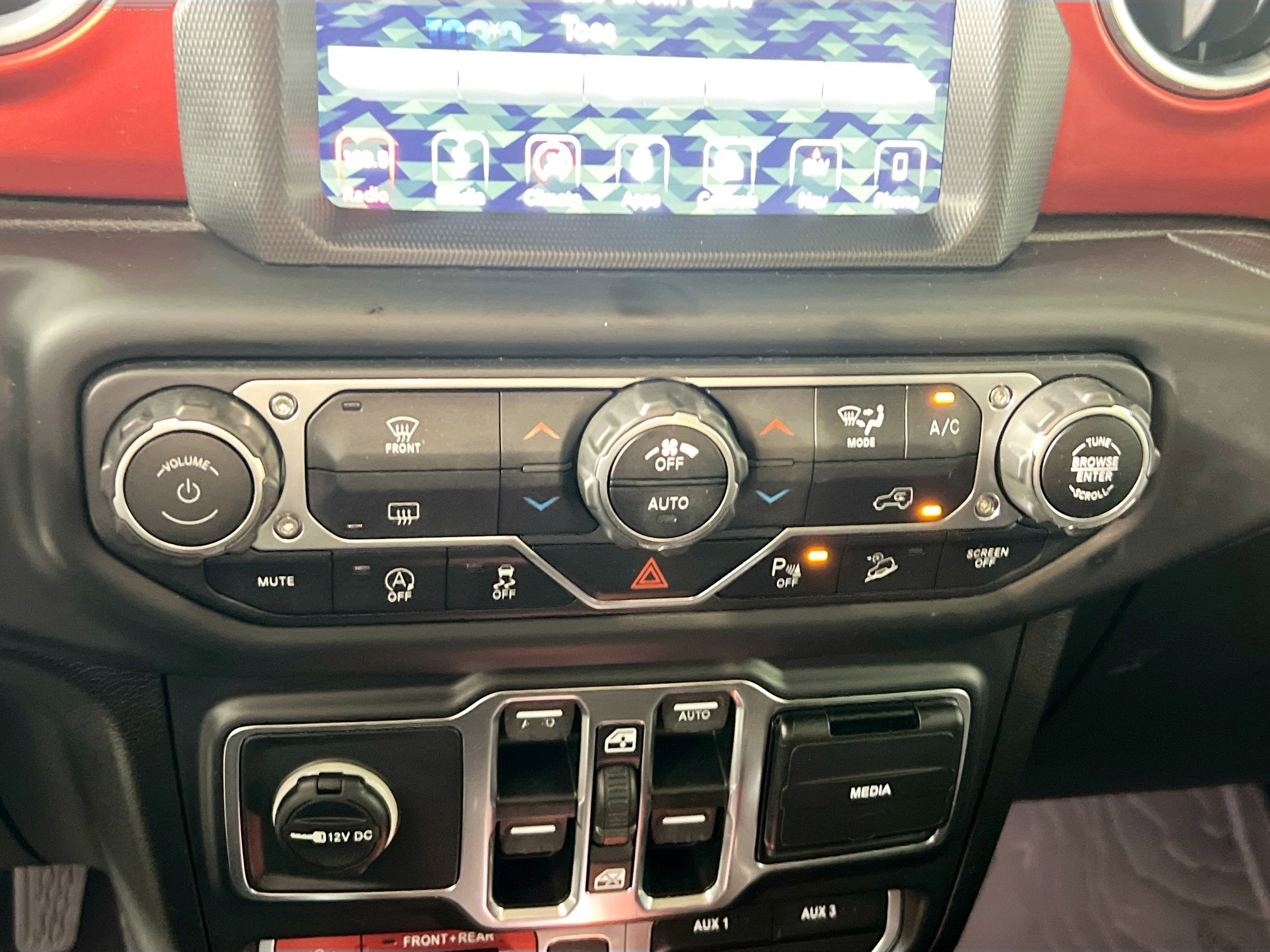 Used 2019 Jeep Wrangler Unlimited Rubicon image 25