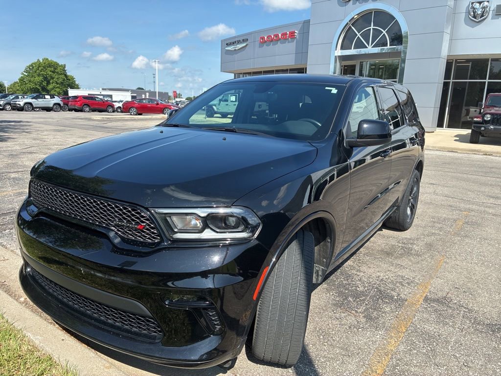Used 2022 Dodge Durango SXT w/ Blacktop Package AWD/4WD image 1