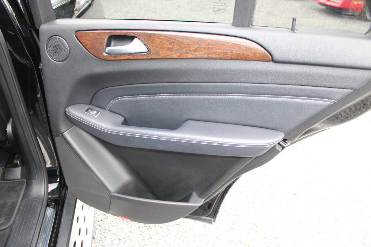 Used 2012 Mercedes-Benz ML 350 4MATIC image 25