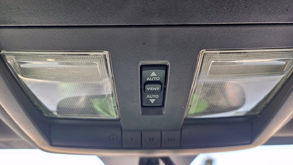 Used 2013 Dodge Challenger R/T Plus RWD image 34