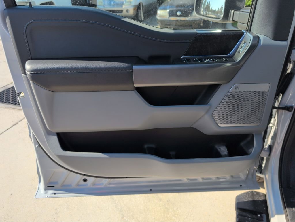New 2026 Ford F350 XLT image 27