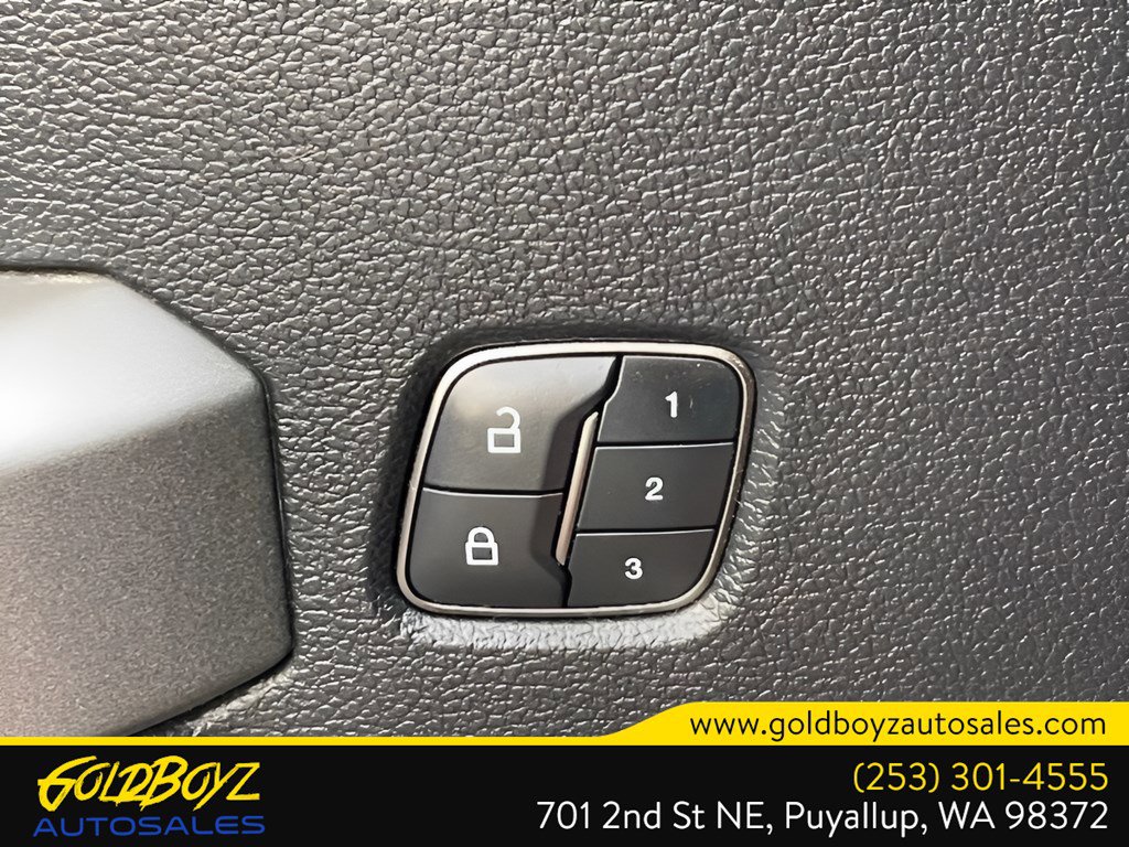 Used 2019 Ford F150 Raptor w/ Equipment Group 802A Luxury image 23