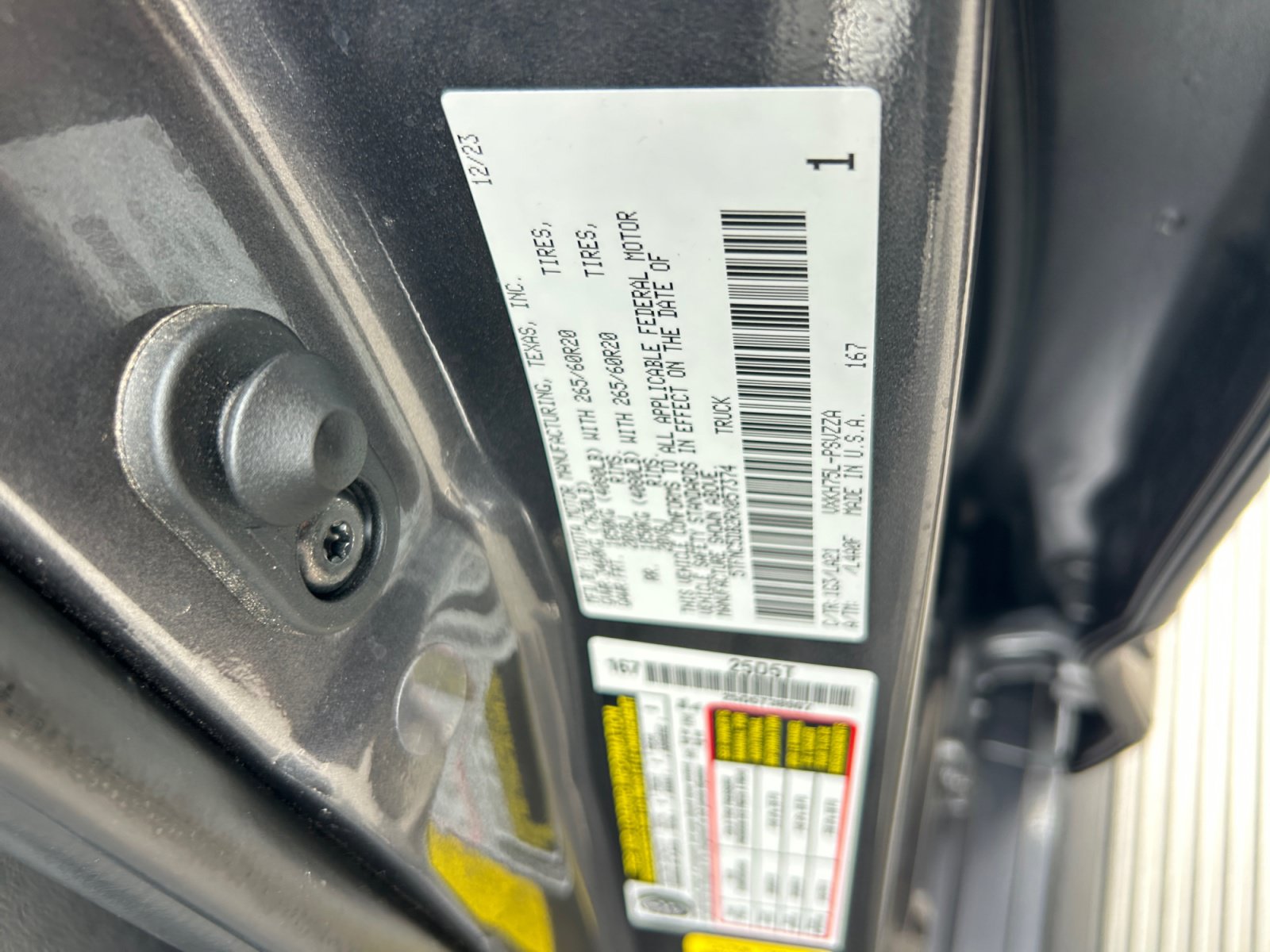 Used 2024 Toyota Tundra Platinum AWD/4WD image 24