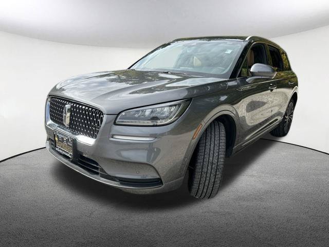 Used 2022 Lincoln Corsair Reserve w/ Equipment Group 201A AWD/4WD image 4