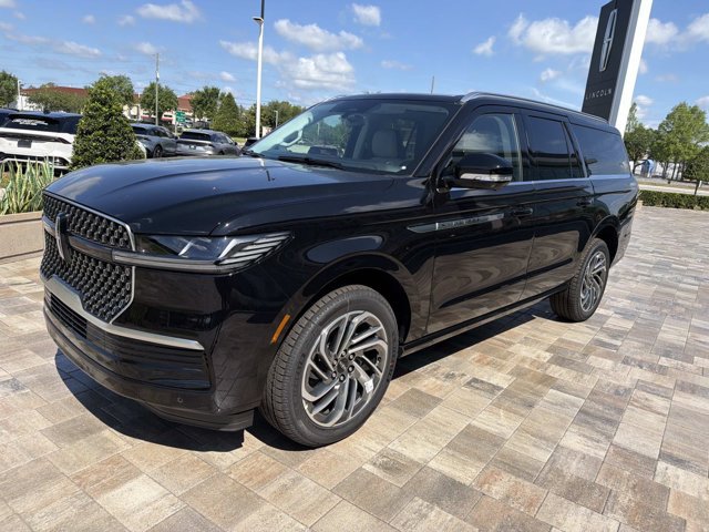 New 2026 Lincoln Navigator L Reserve AWD/4WD image 5