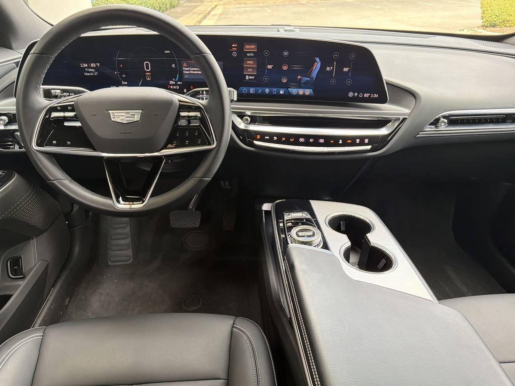 Used 2024 Cadillac Lyriq Tech image 25