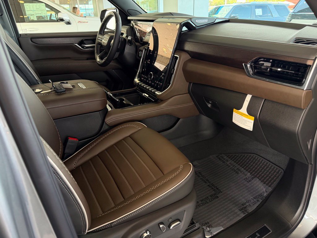 New 2027 GMC Yukon Denali Ultimate AWD/4WD image 16