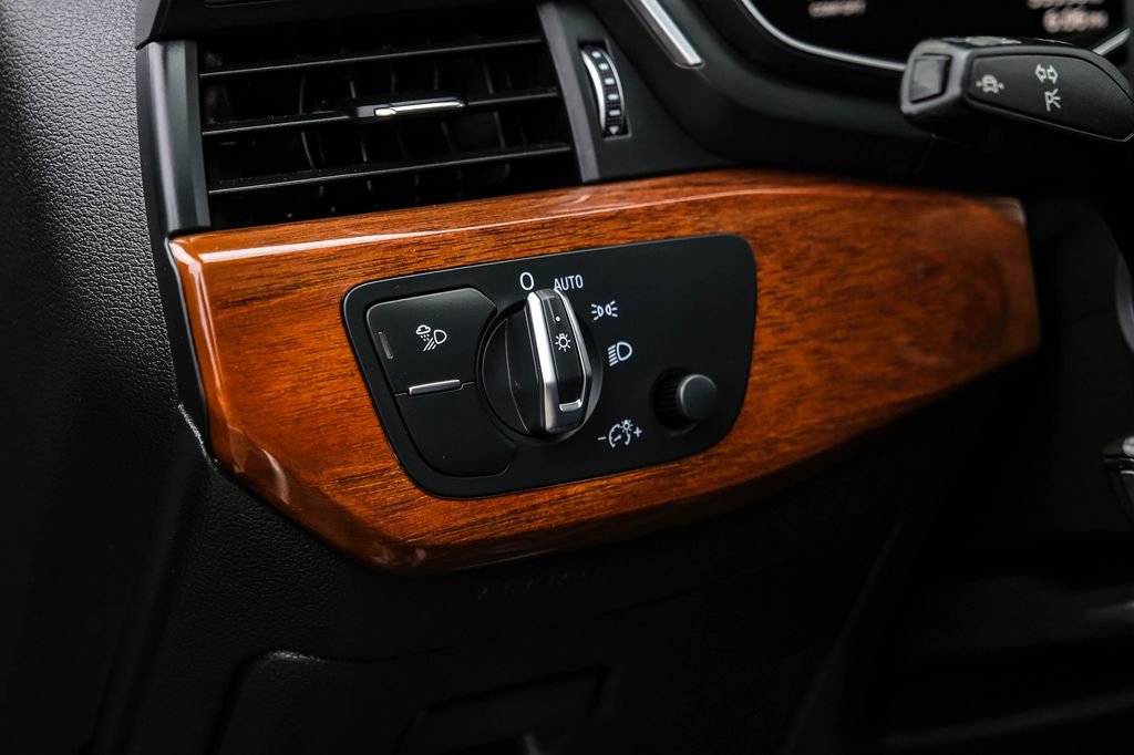 Used 2022 Audi A5 2.0T Premium Plus w/ Premium Plus image 33