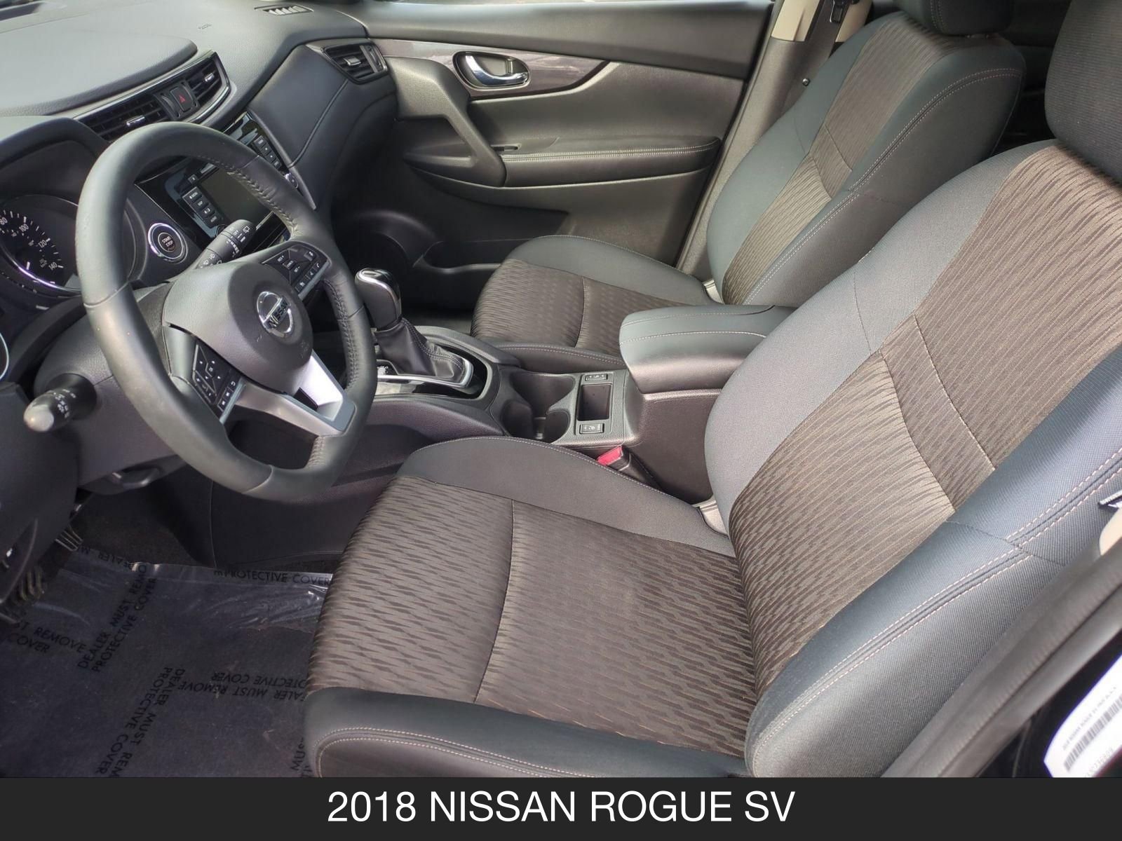 Used 2018 Nissan Rogue SV w/ Premium Package FWD image 14
