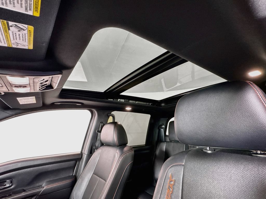 Used 2023 Nissan Titan PRO-4X w/ Pro-4x Convenience Package AWD/4WD image 23