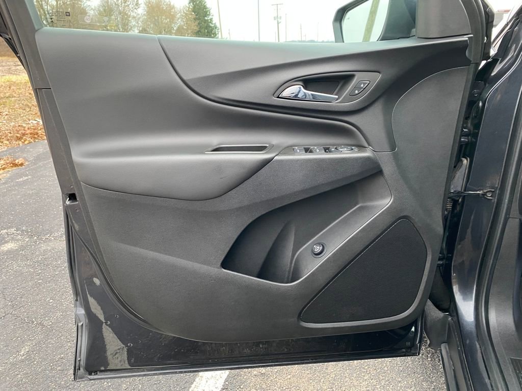 Used 2022 Chevrolet Equinox LT image 17