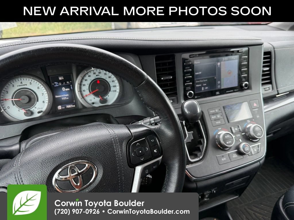 Used 2019 Toyota Sienna SE w/ SE Preferred Package AWD/4WD image 11