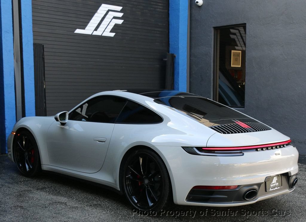 Used 2022 Porsche 911 Carrera 4S AWD/4WD image 5