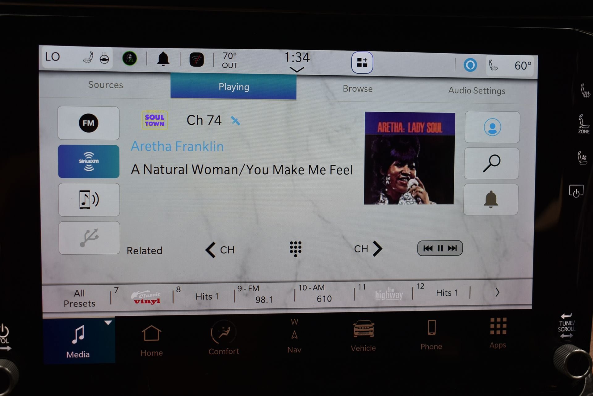 Used 2022 Jeep Grand Wagoneer Series III AWD/4WD image 30