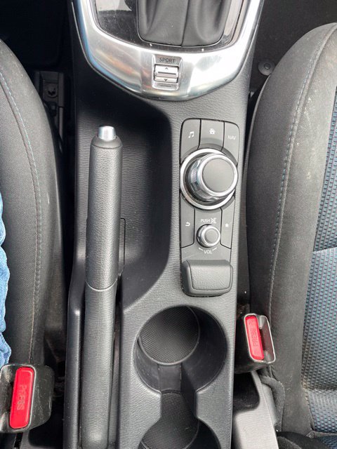 Used 2019 Toyota Yaris LE FWD image 38