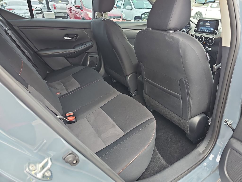 Used 2025 Nissan Sentra SR image 14